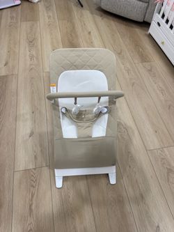Baby bouncer