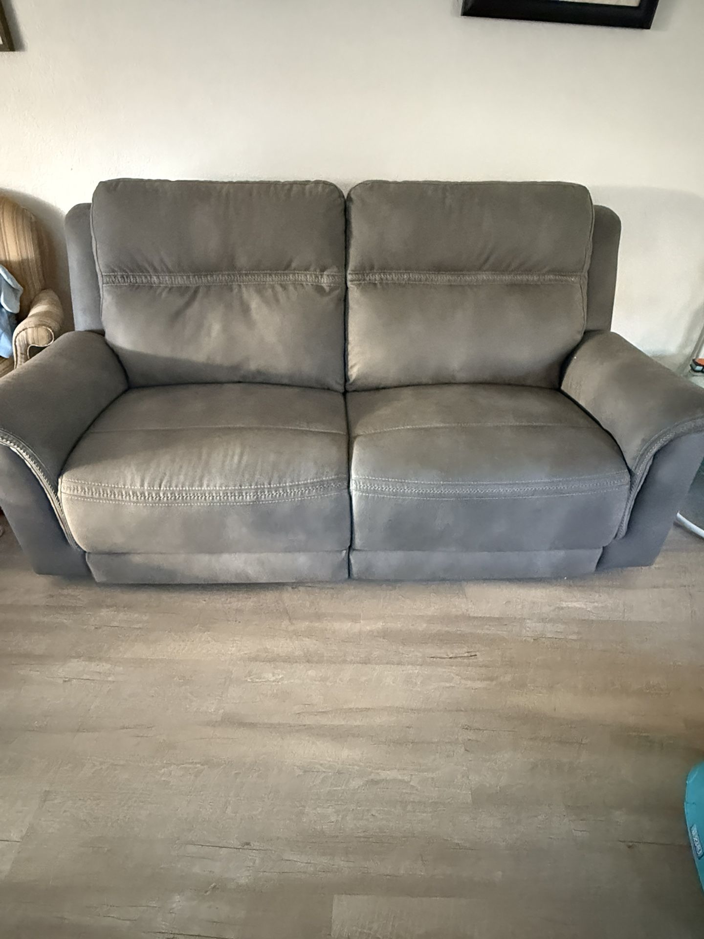 Reclining Loveseat
