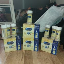 4 Boxes Of Enfamil Pre-Made Bottles
