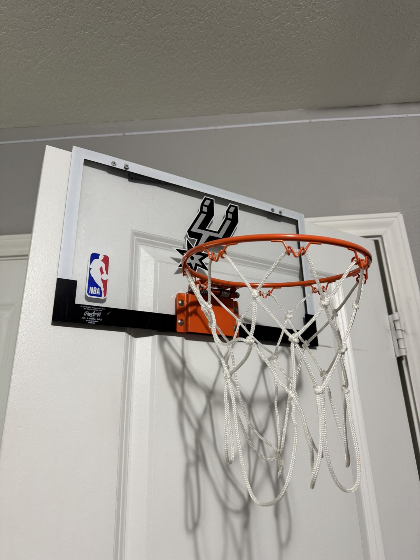 Spurs mini basketball hoop