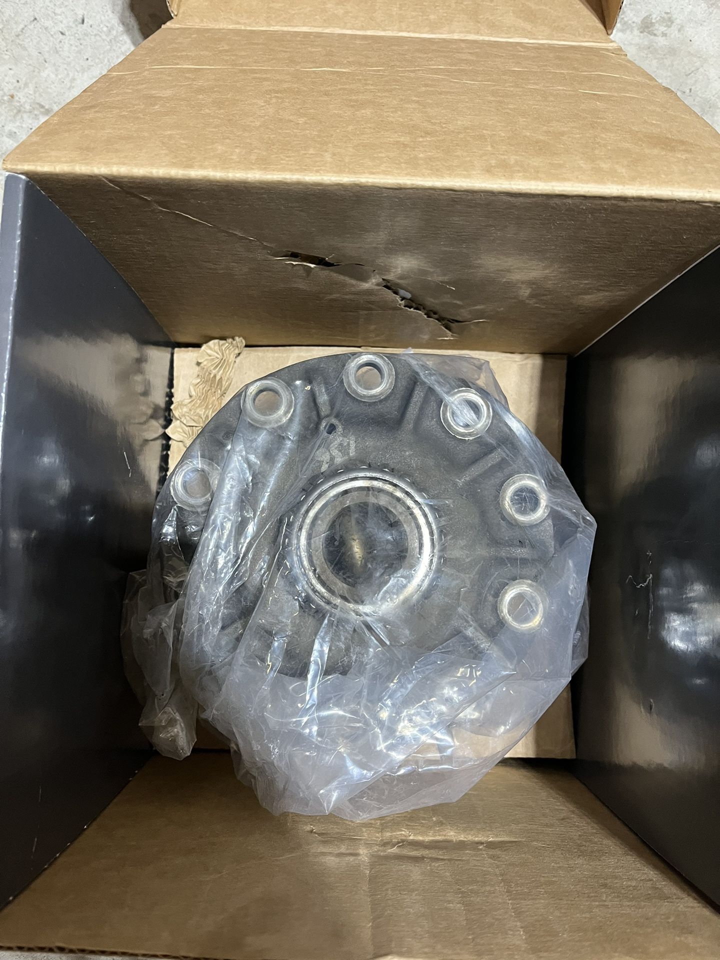 Nissan Titan/Armada/Frontier/Xterra Factory M226 Rear Open Differential