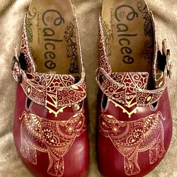 Calceo Women’s Purple/Yellow Elephant Clog Size 11