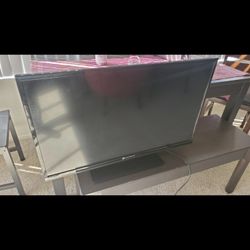 Element ELEFT326 720P HD Television