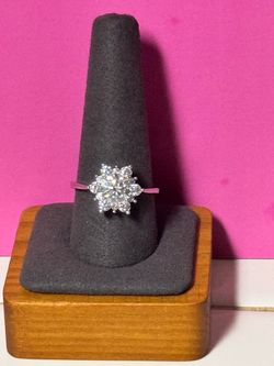 Silver Halo Cluster Moissanite Ring