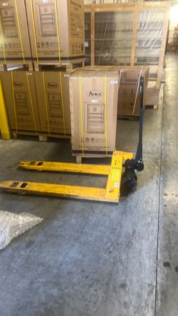 Pallet jack