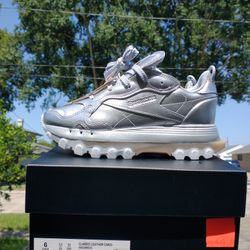 New Women's Reebok Classic Leather Cardi B Wmn Size 6 Silver