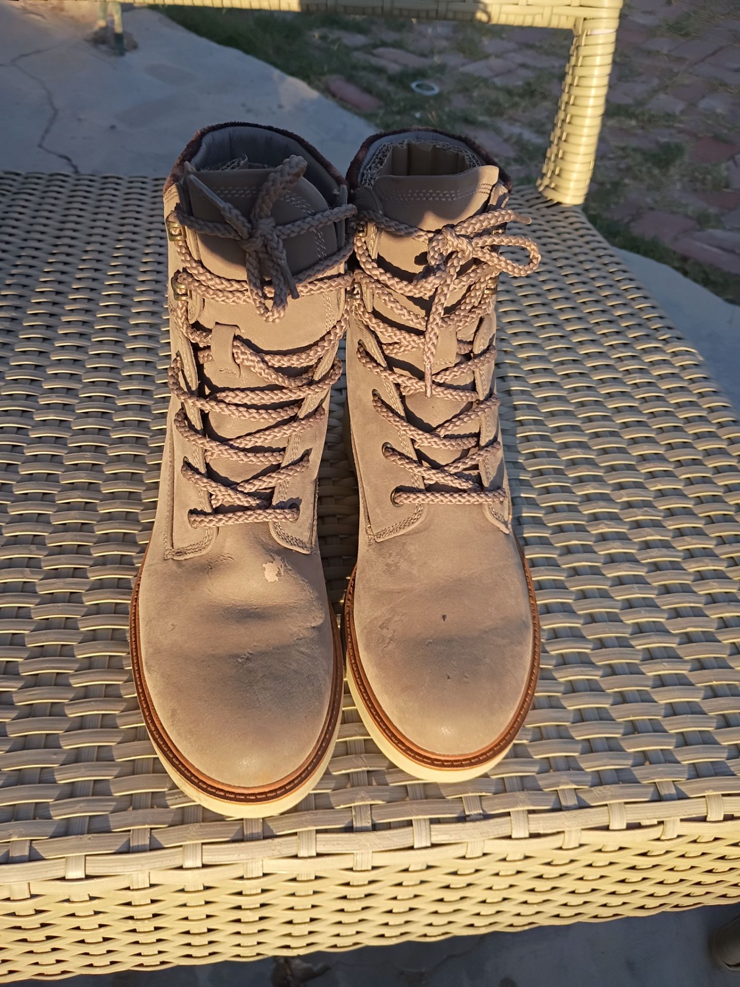 NEW WOMEN BOOTS