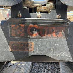 Curt Q20 5th Wheel Hitch with Roller