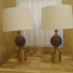 2 Beautiful Lamps (New)