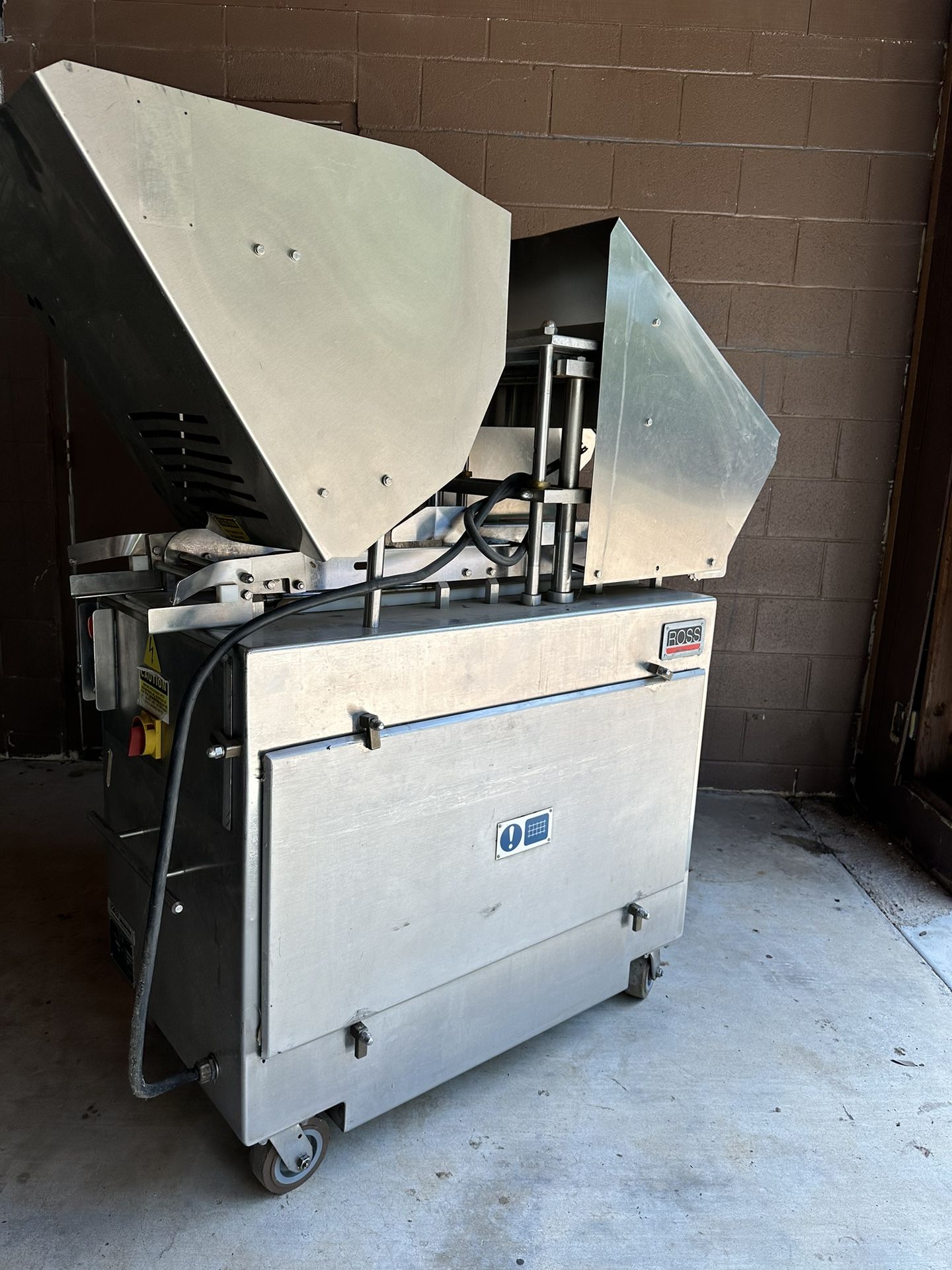 ROSS Commercial Meat Tenderizer TC700MC