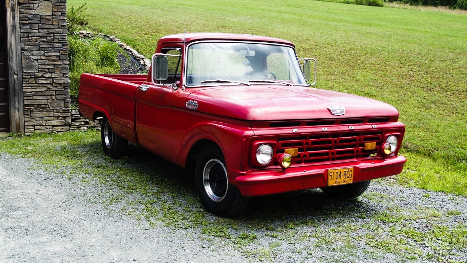 1964 FORD F100 1/2 TON PICKUP TRUCK