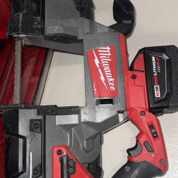 M18 Milwaukee Fuel Bandsaw        