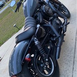 2021 Harley Davidson Sportster Iron 883 Low Mileage