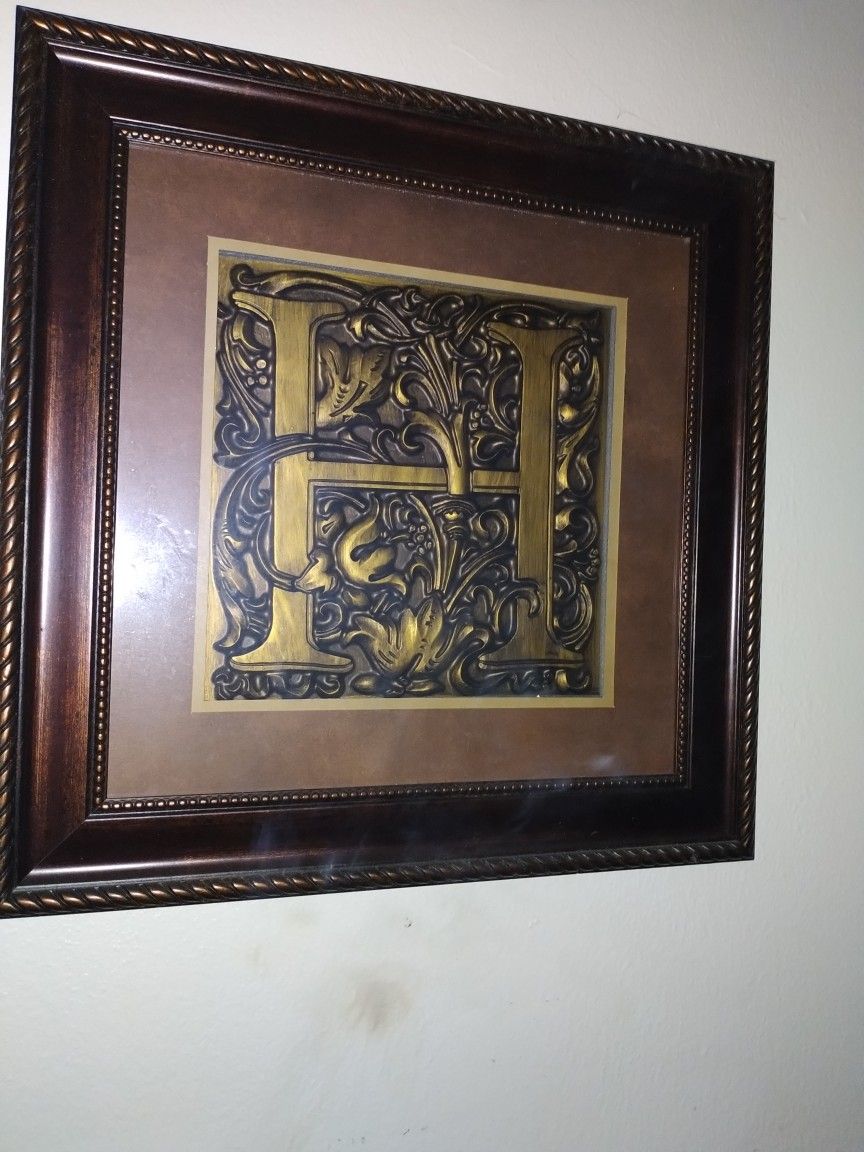 Vintage H. Wall Ornament