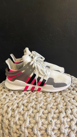 5.5 woman’s adidas shoes