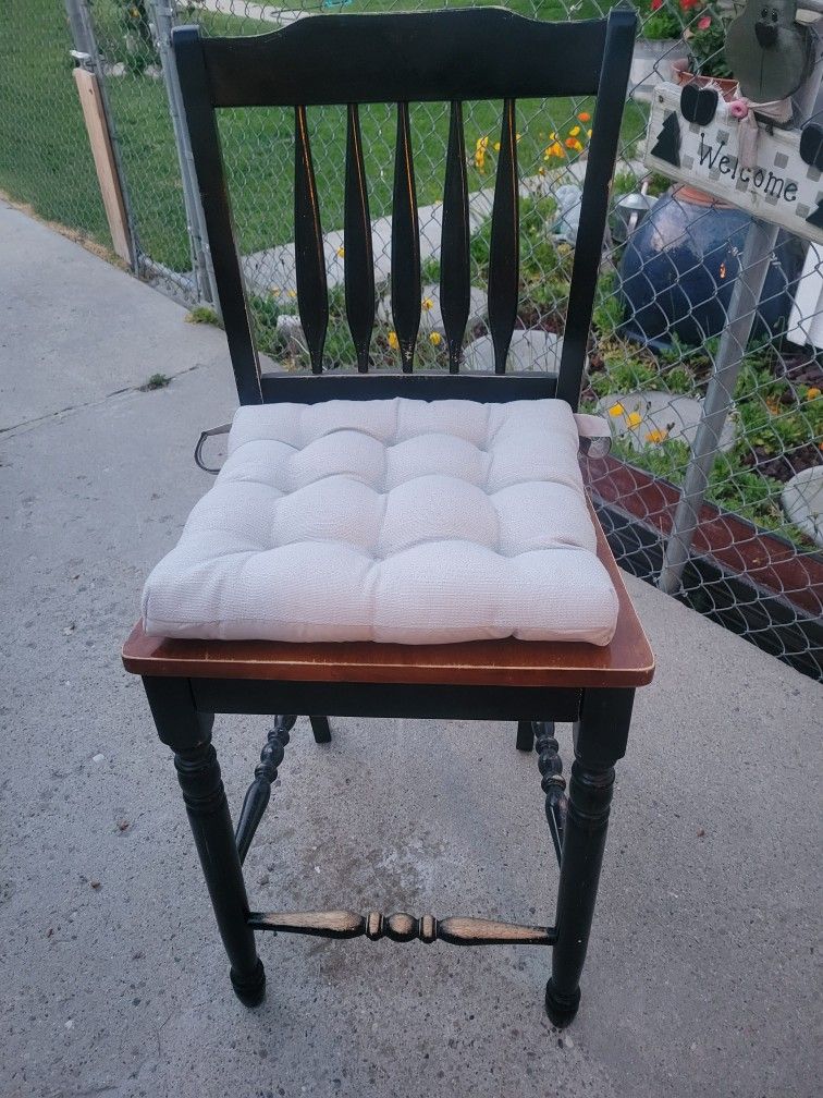 Tall Chair/Barstool W/New Cushion 