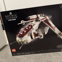 Lego Star Wars ultimate Collector Series republic gunship Brand New Sealed 