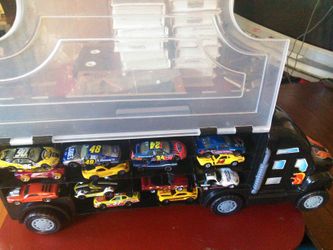 Trailer con carritos