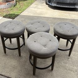 4 Barstools (good Quality) 30 OBO