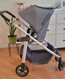 Uppababy Cruz