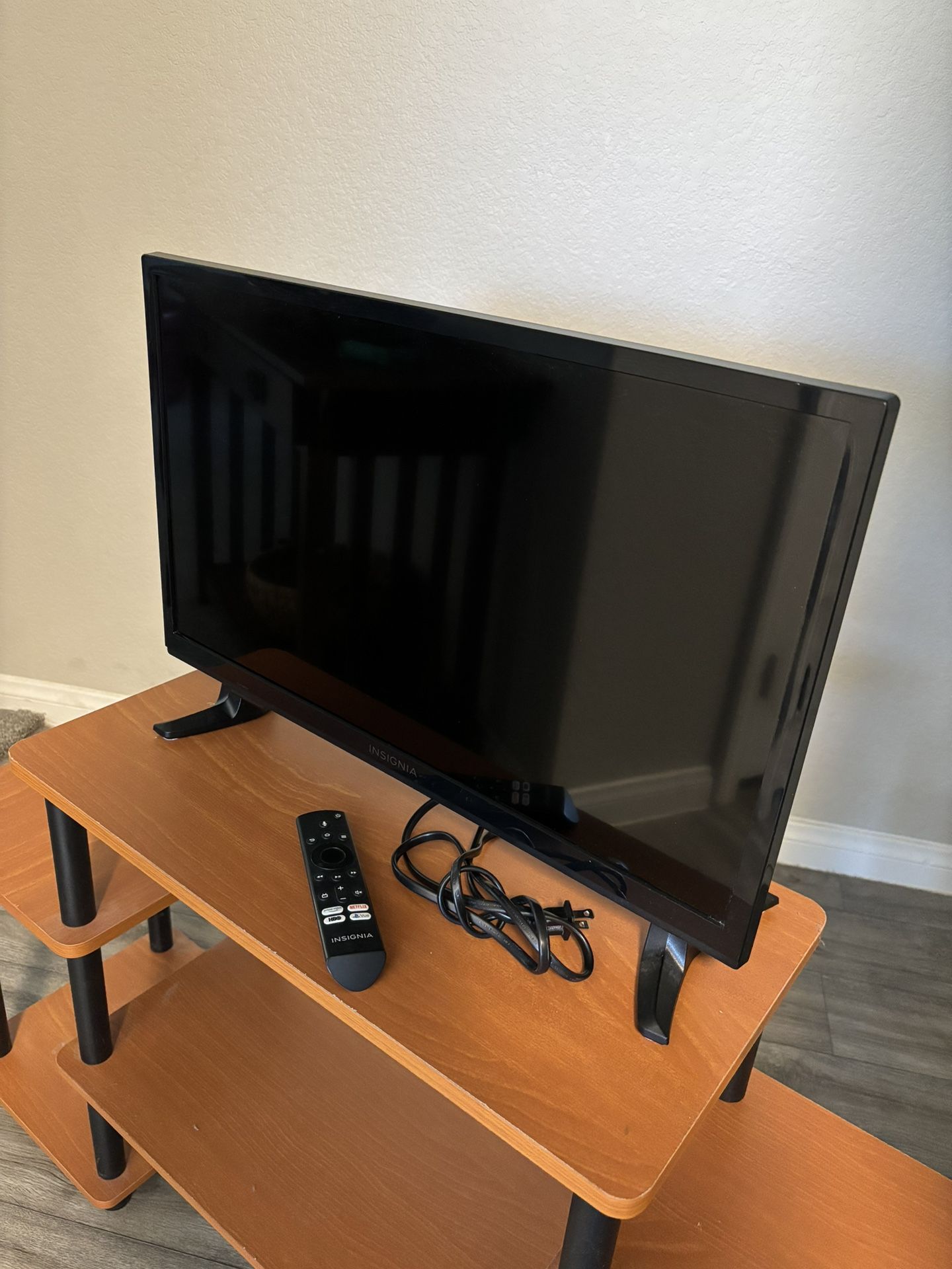 24 Inch Smarts HD TV, Fire Tv Edition With Remote