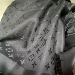 LV scarf (Black)
