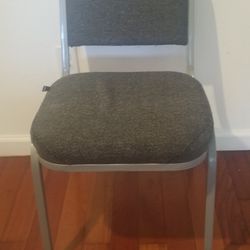 CHAIRS - CUSHIONED- USED - LOFT BRAND