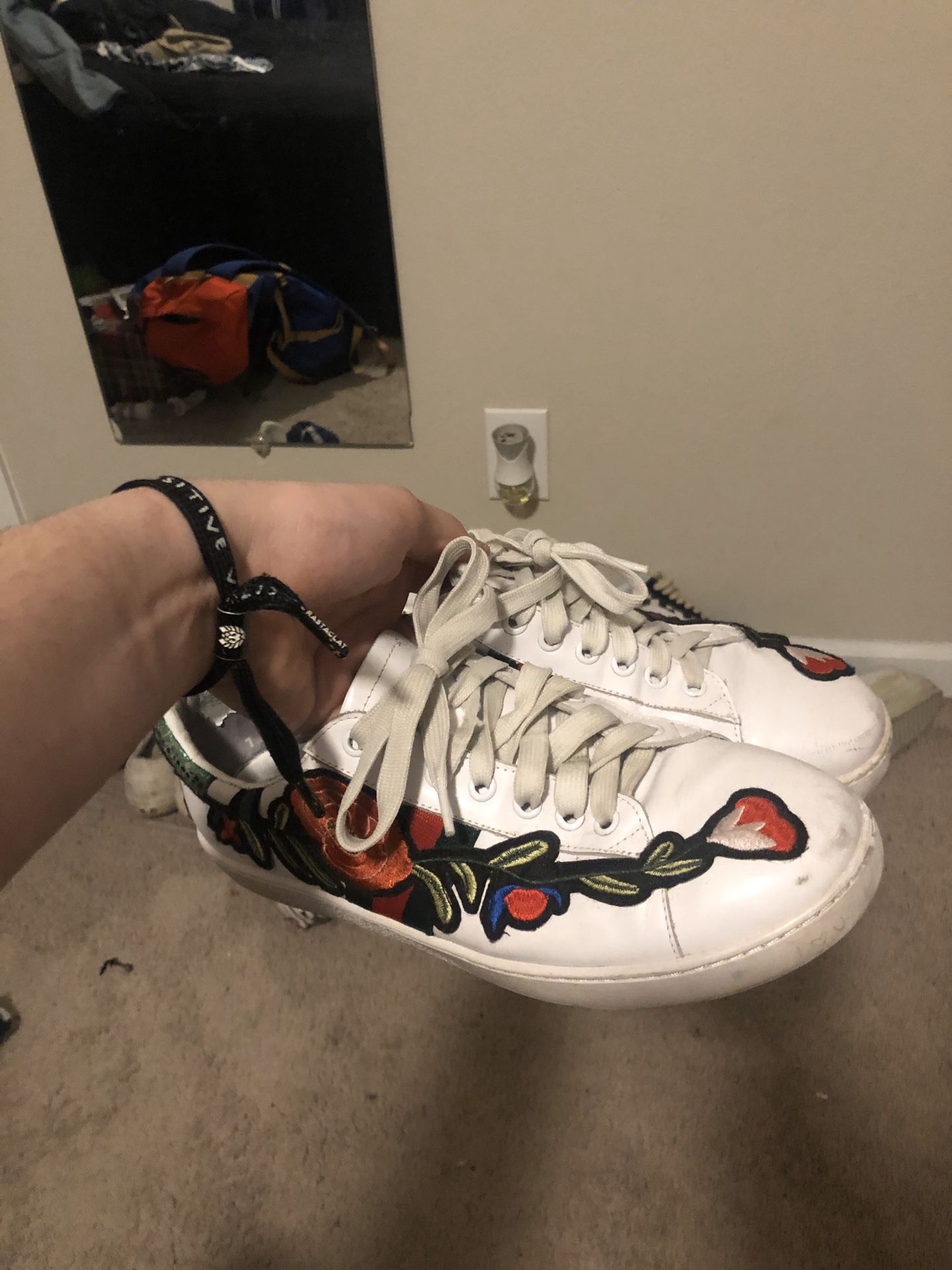 Gucci shoes size 10