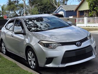 TOYOTA COROLLA 2015