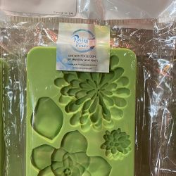 Paint Pixie Molds 6 Different Designs 