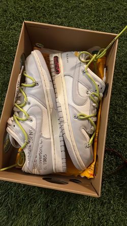 Off-White x Nike Dunk Low Sneakers