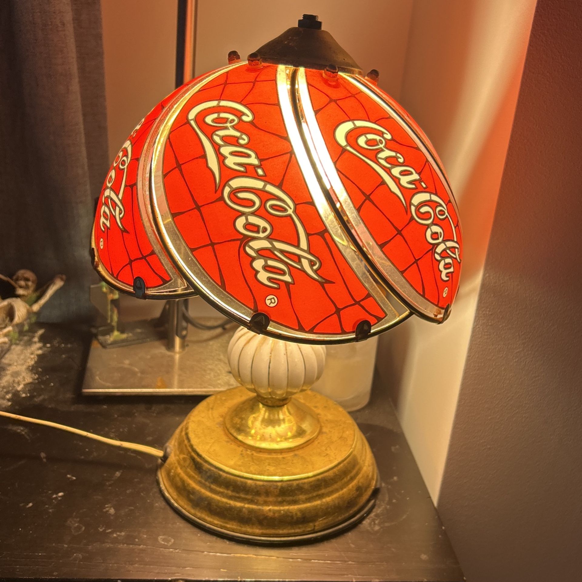 old coca cola lamp