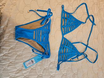 NEW Beach Bunny Swimwear