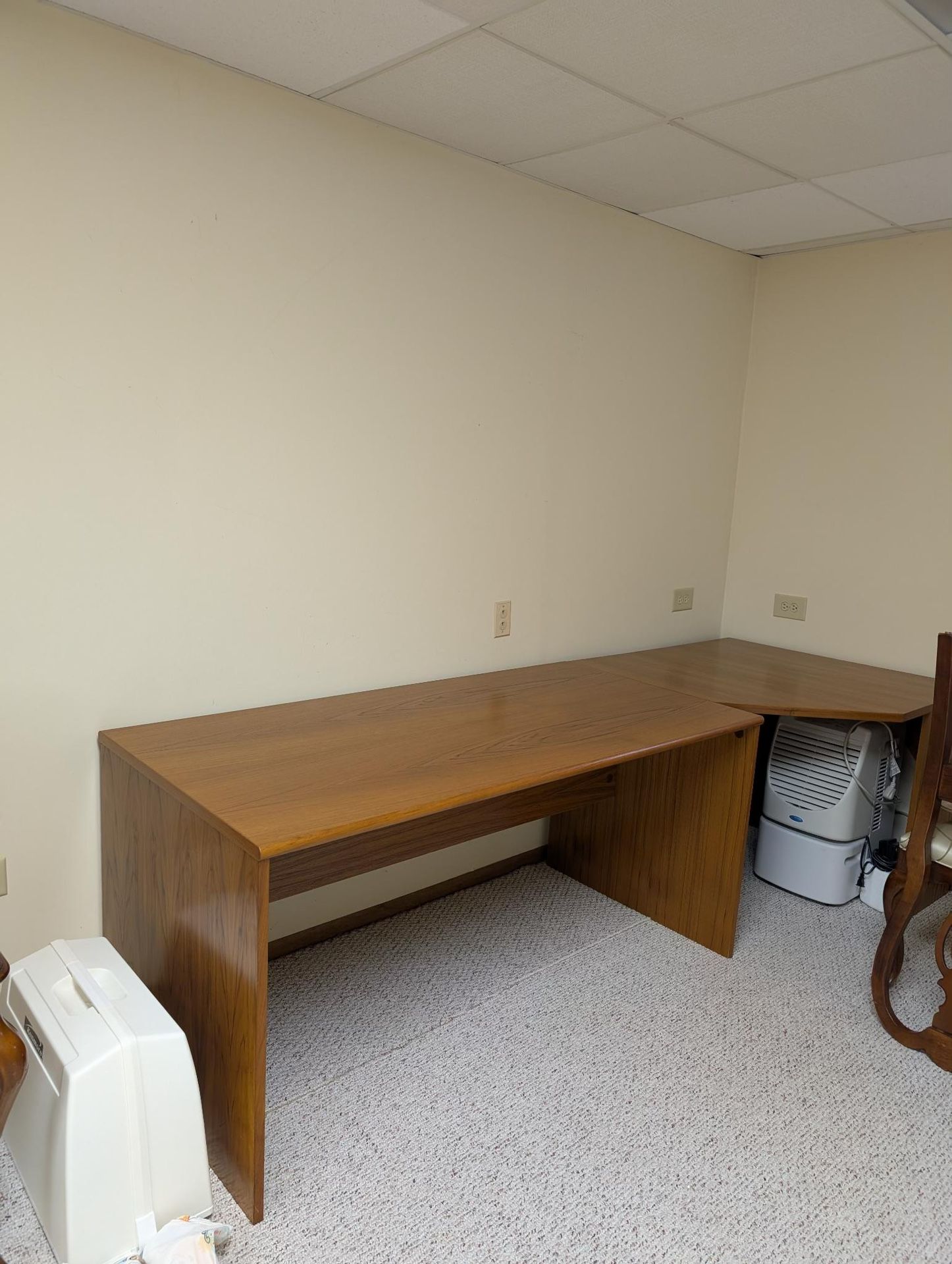 $20 Corner Desk + Chair