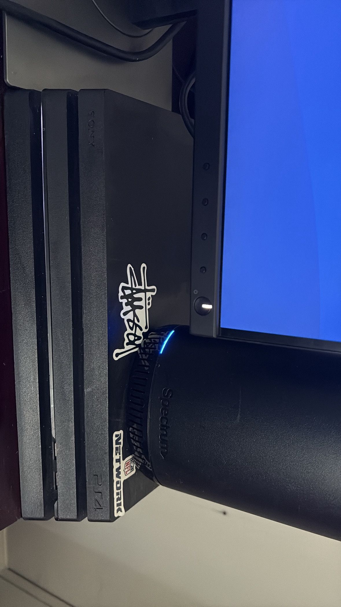 PS4 PRO WITH DELL MONITOR