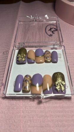 Gold bow nude purple acrylic small press on
