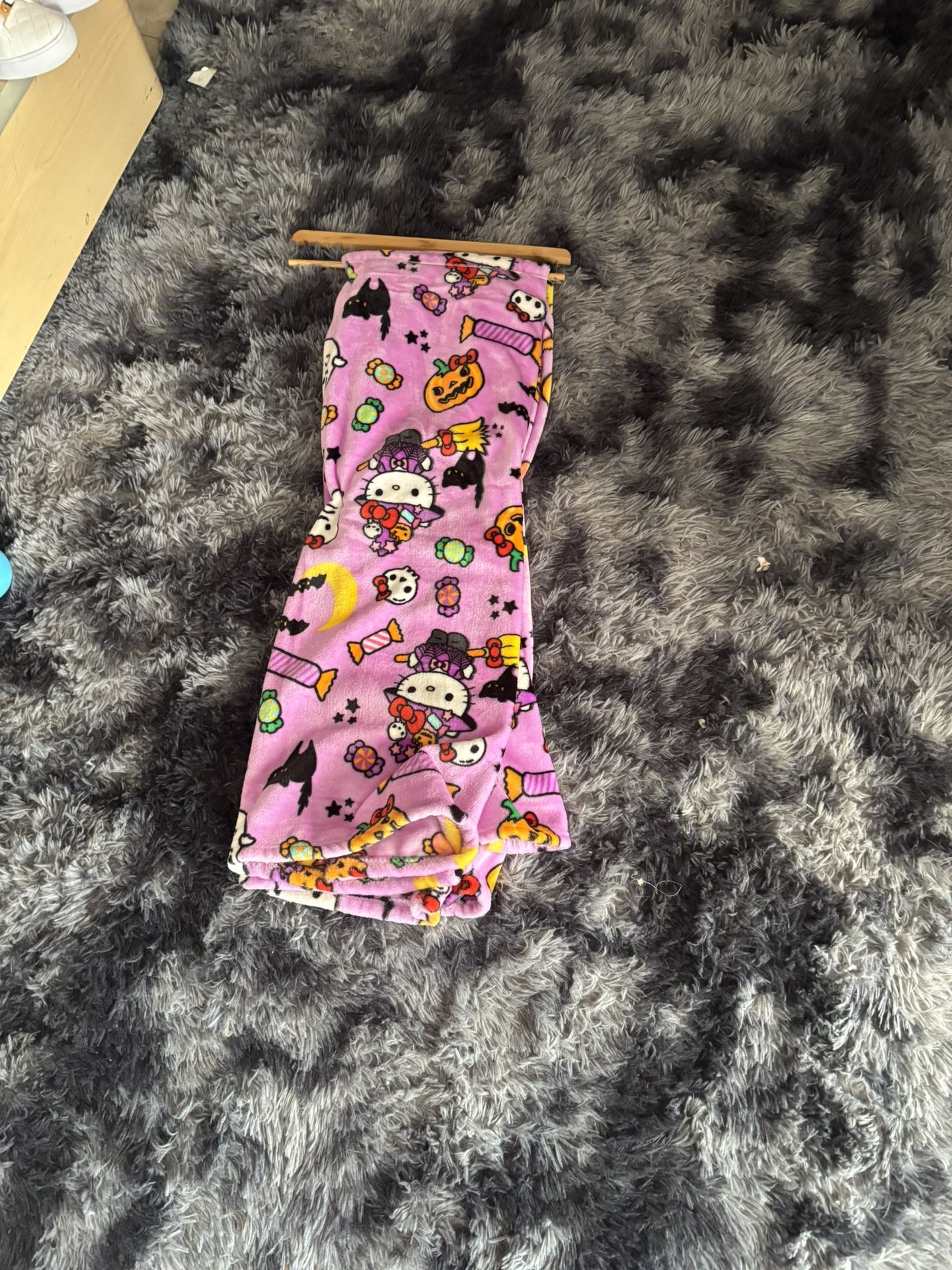 New Halloween Hello Kitty Blankets!!