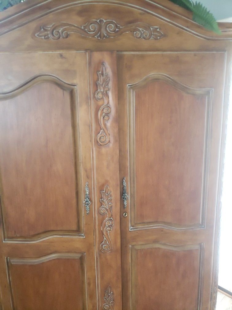 Armoire