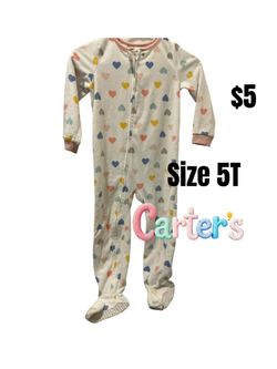 Carter's Footed Pajamas Size 5T excellent condition ❤️❤️M20. 091126