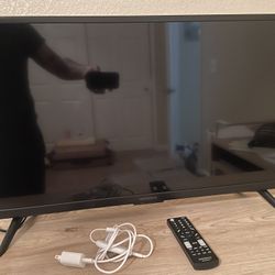 Insignia 32” LED TV W/Chromecast