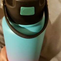 NEW Hydra Flow Hybrid 34oz. PICK UP NORTHERN & 51st AVENUE