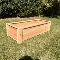 🌿Handcrafted Cedar Planter🌿