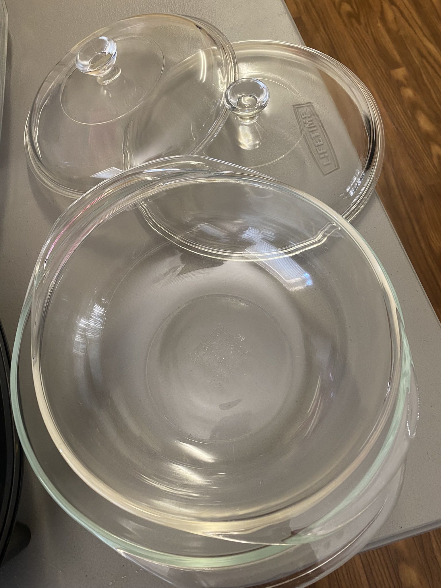 Round Clear Casserole Dish