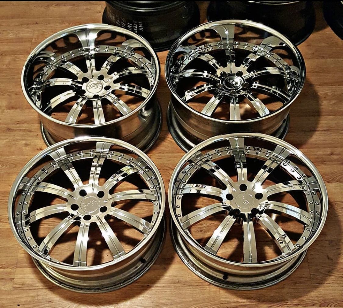 22 staggered Rims