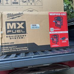 Milwaukee MX FUEL 3600-Watt/1800-Watt Lithium-lon Battery Powered Push Start Portable Power Station Battery Generator