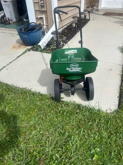 Scott’s Grass Seed Spreader
