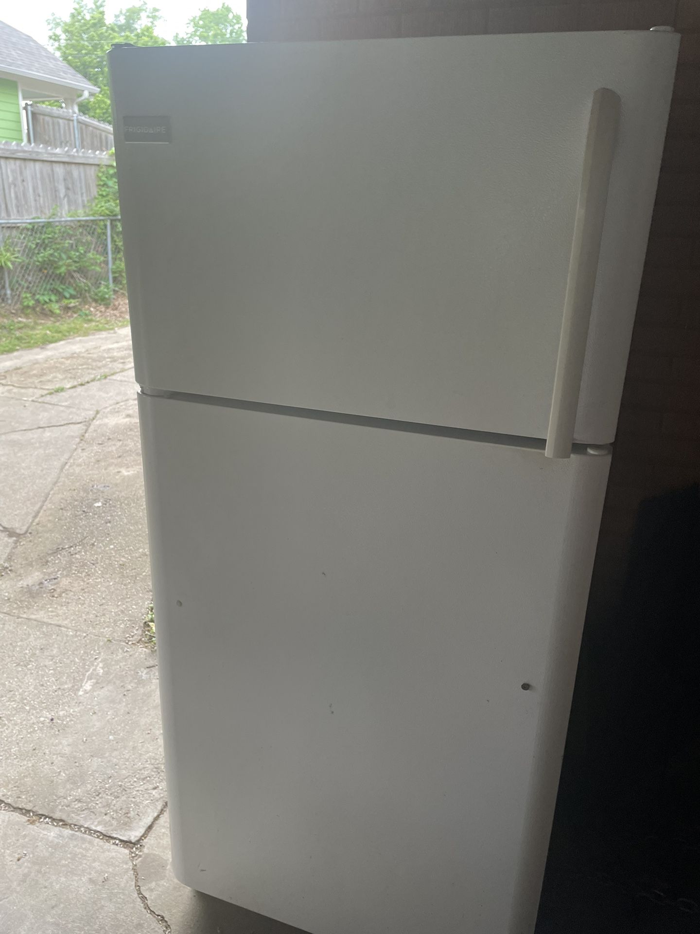 REFRIGERATOR FOR SALE