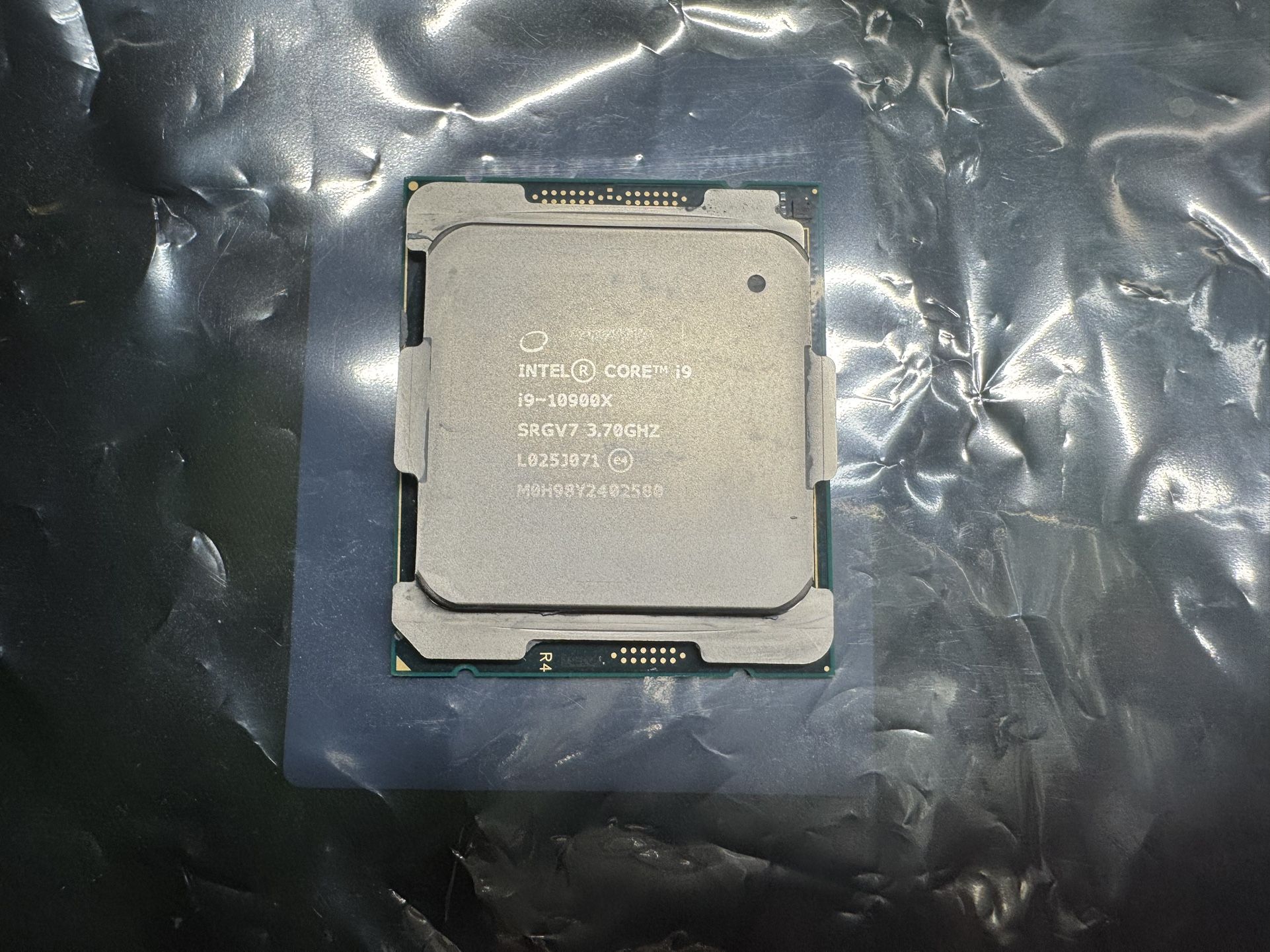 i9-10900x