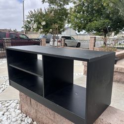 Table Shelf For FREE!! 