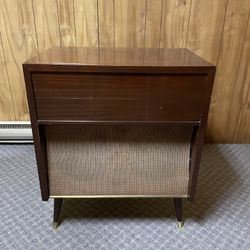 Symphonic Stereo 60-75 Years Old